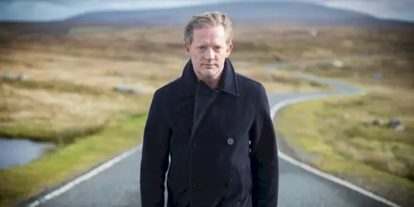 Douglas Henshall kao inspektor Jimmy Perez u Shetlandu